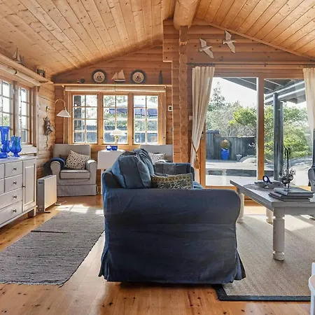 Beautiful In With Harbor View *