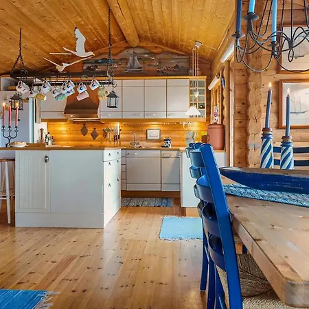 Beautiful In With Harbor View