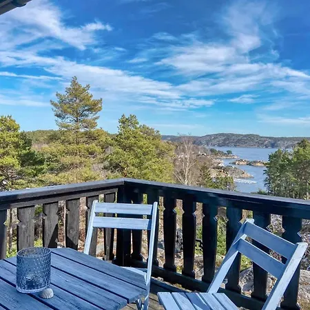Beautiful In With Harbor View